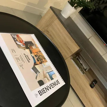 Superbe T2 Climatise Avec Terrasse Et Jardin Appartement *