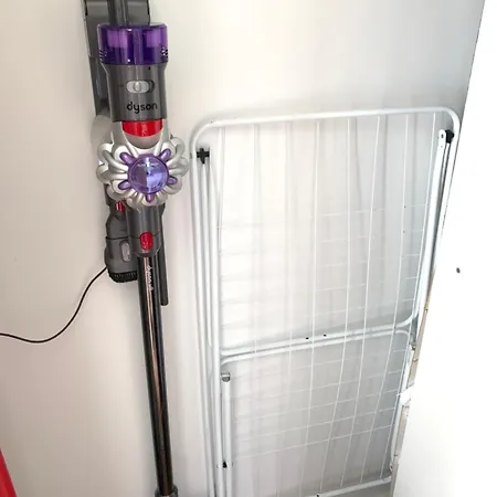 Superbe T2 Climatise Avec Patio Et Jardin